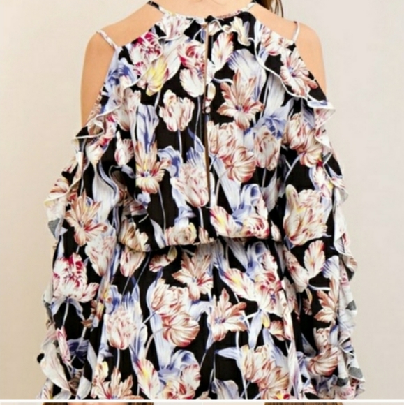 Cold Shoulder Strappy Ruffle Floral Black romper - Picture 4 of 8